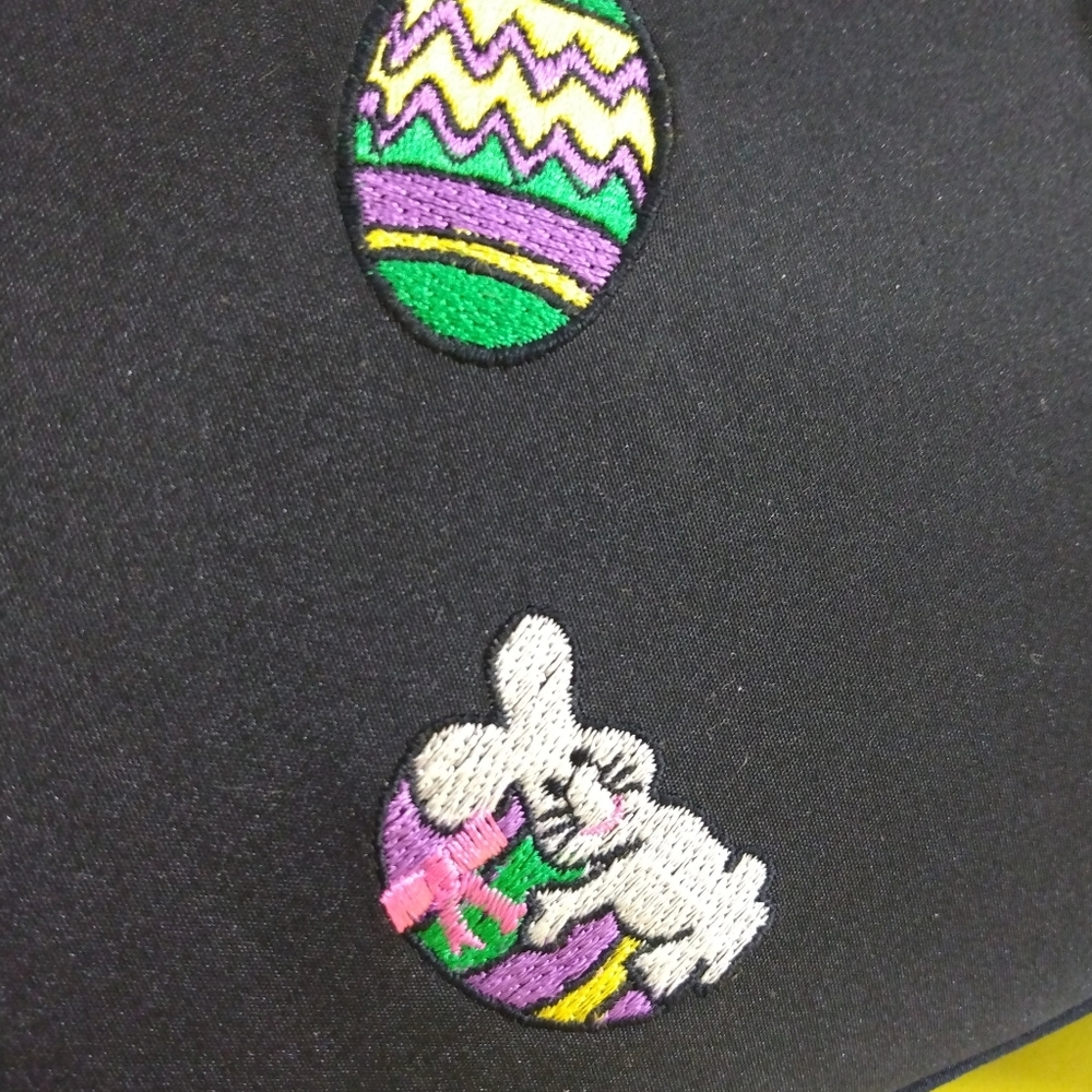 Black Small Purse/W Easter Theme - image 5